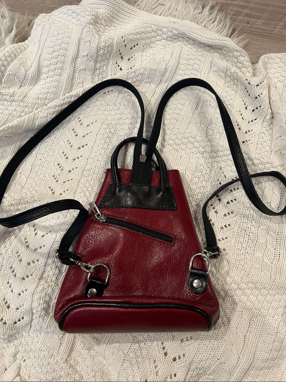 PD Del Borgo Women's Deep Burgundy Leather Backpack Purse The Converts.